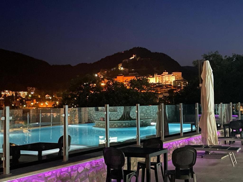 Hotel Gans Cascia Esterno foto