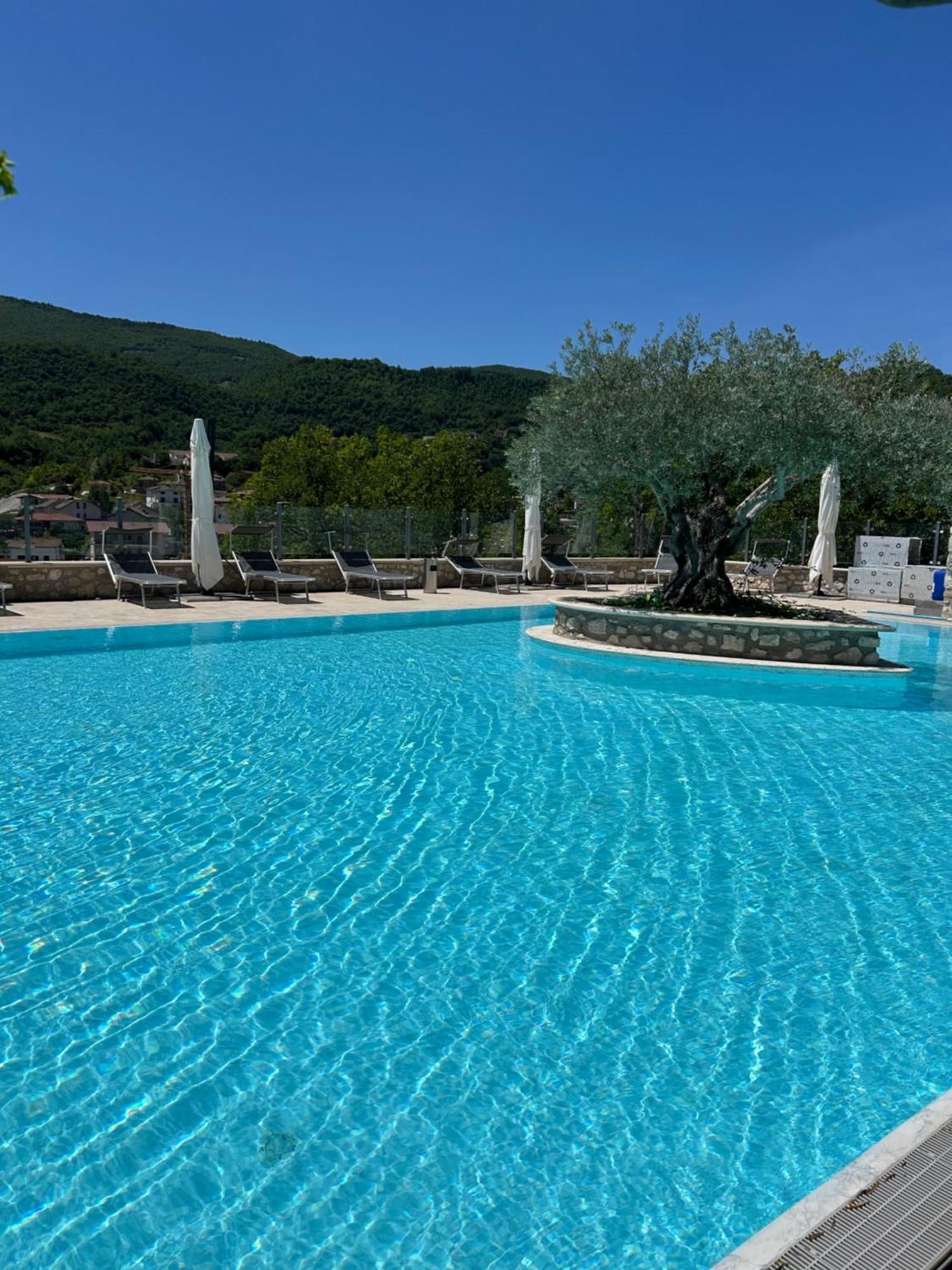 Hotel Gans Cascia Esterno foto