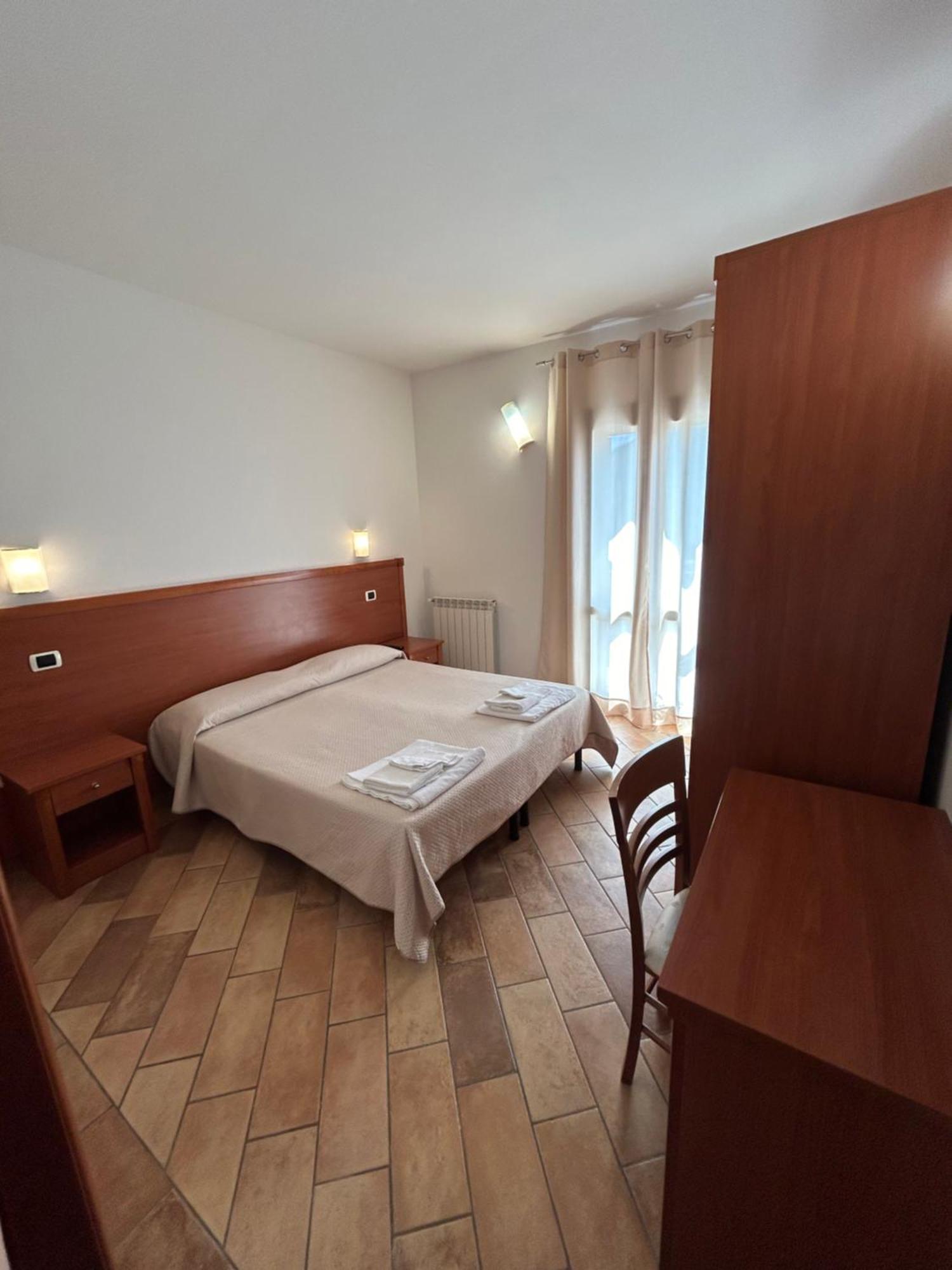 Hotel Gans Cascia Esterno foto